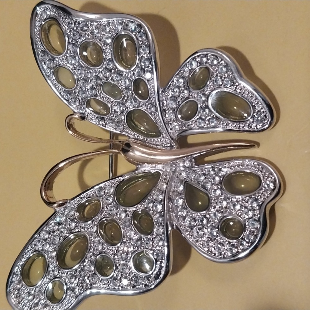 Nolan Miller Brooch
